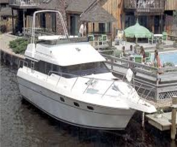Used Motoryachts For Sale in New York, New York by owner | 1989 Silverton 37' motoryacht